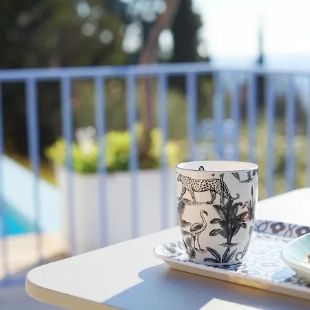 Guest house Les Volets Bleus Speracedes